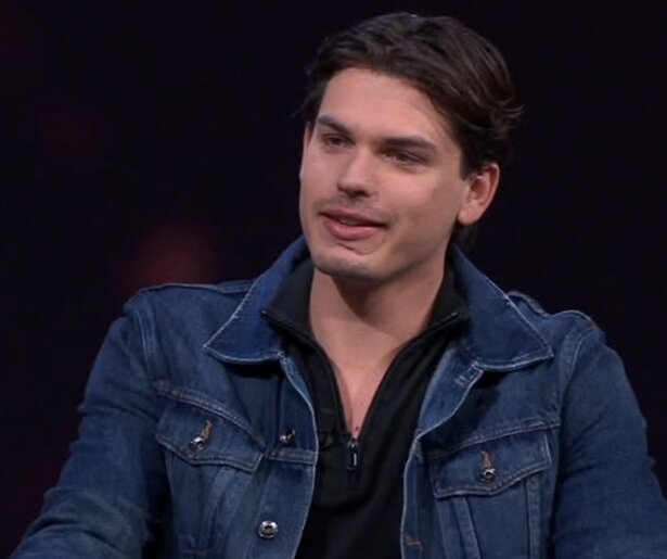 Sam van Royen presenteert WK-programma Het Oranje Café