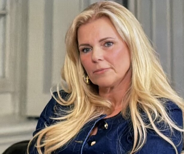 De TV van gisteren: kijkers zien Sandra 'nog even gefileerd' worden in exitgesprek MAFS