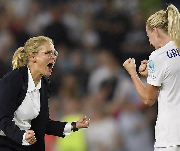 EK Vrouwenvoetbal: Engeland en Zweden strijden voor een plek in de finale