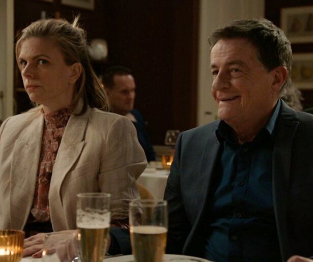 Saskia staat oog in oog met haar halfbroer Jonathan in GTST