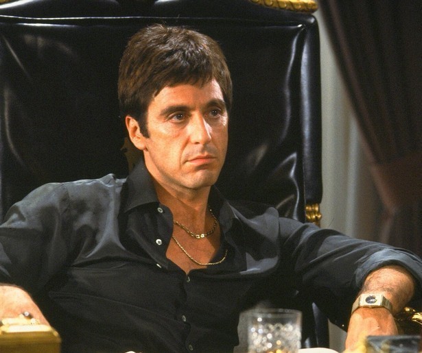 Al Pacino snuift door in misdaadfilm Scarface