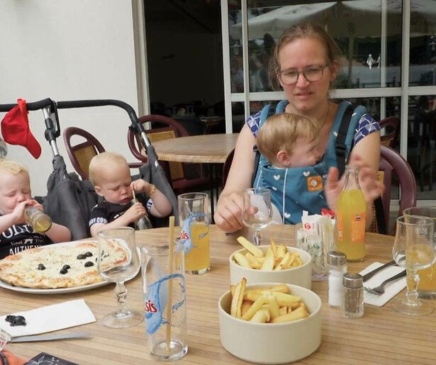 Problemen bij de familie Scheerhoorn in Grote Gezinnen, Grote Vakanties