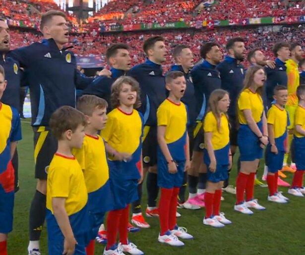 De TV van gisteren: Schots volkslied ‘Flower of Scotland’ zorgt voor kippenvel bij veel kijkers