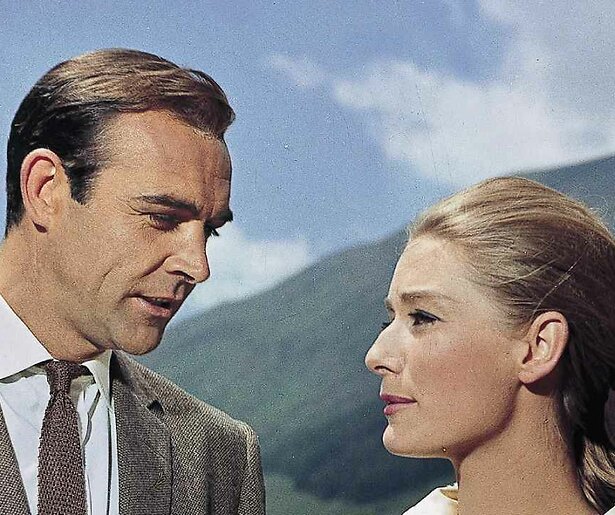 RTL 7 zendt op deze datum de derde James Bond-film Goldfinger uit