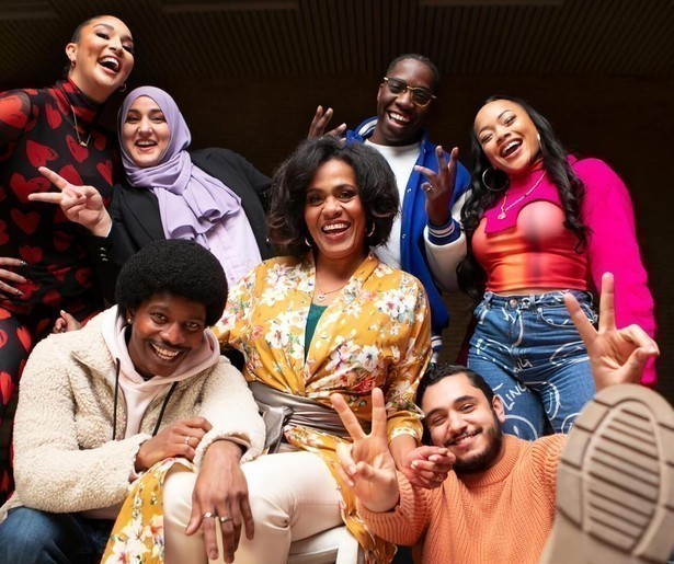 De samenleving in sketches in Seef Spees