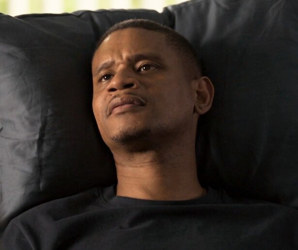 Sergio IJssel kan eindelijk weer in actie komen in Flikken Maastricht