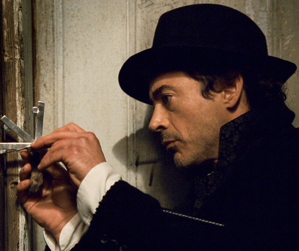 Kan Sherlock Holmes Engeland redden?