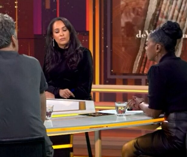 Video: Shownieuws-deskundigen duiden Van Nieuwkerk-artikel