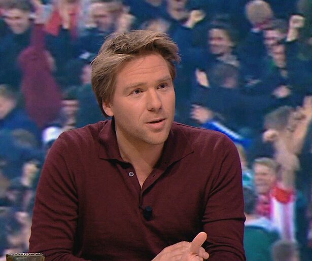 Ook bezuinigingen bij de NOS: deze tv-programma's sneuvelen