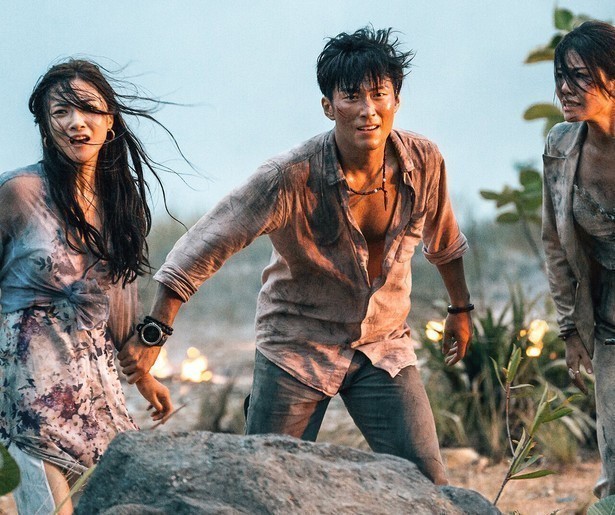 Jason Isaacs is een beetje eigenwijs in Skyfire