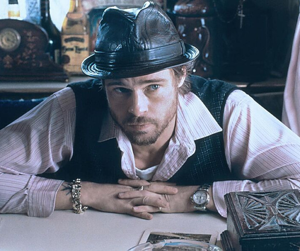 Brad Pitt slaat, Benicio Del Toro steelt en Jason Statham handelt in Snatch