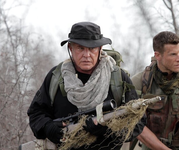 Tom Berenger geeft het stokje door in Sniper: Legacy