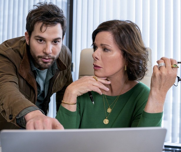 Nieuwe komische misdaadserie So Help Me Todd van start op Net5