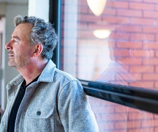 Bert van Leeuwen gaat weer op pad in een gloednieuw seizoen van Soep, Sores en Soelaas