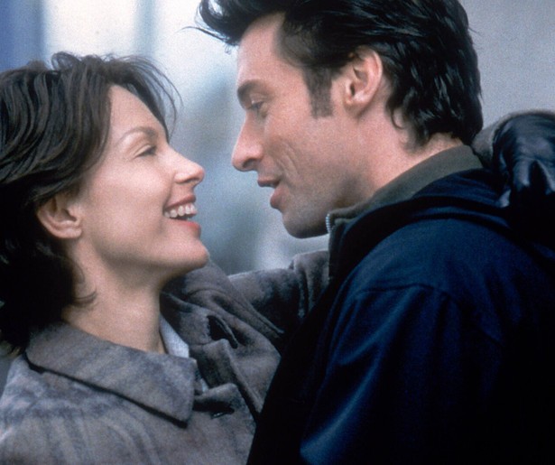 De columns van Ashley Judd groeien onverwacht uit tot een groot succes in Someone Like You...