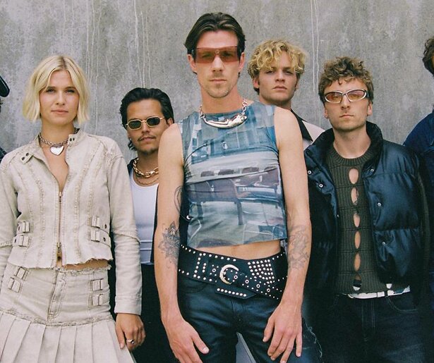 Son Mieux verzorgt in Memoriam act tijdens Gouden Televizier-Ring Gala 