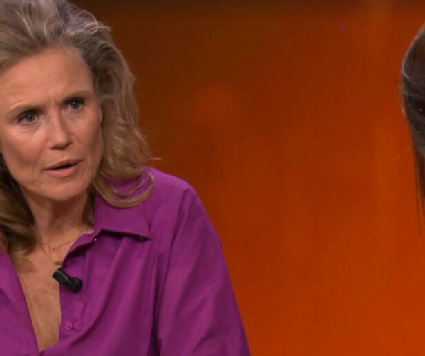 De TV van gisteren: Kijkers gaan los om tafelgast Sophie & Jeroen