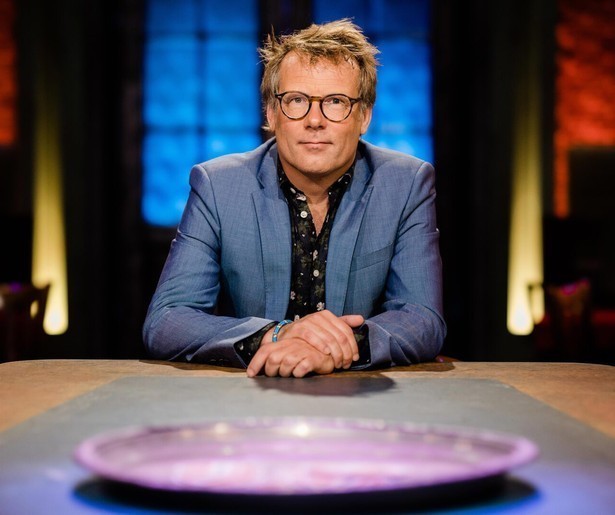 Patrick Lodiers mengt zich met Spaanders op de zaterdagavond