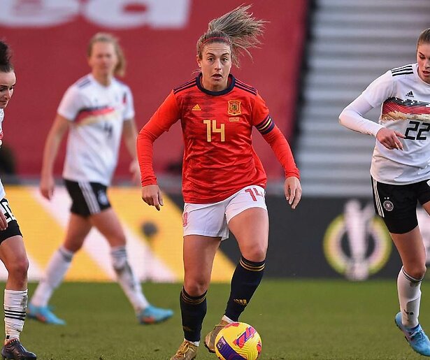 Spaanse sterren strijden tegen Duitsland tijdens EK Vrouwenvoetbal