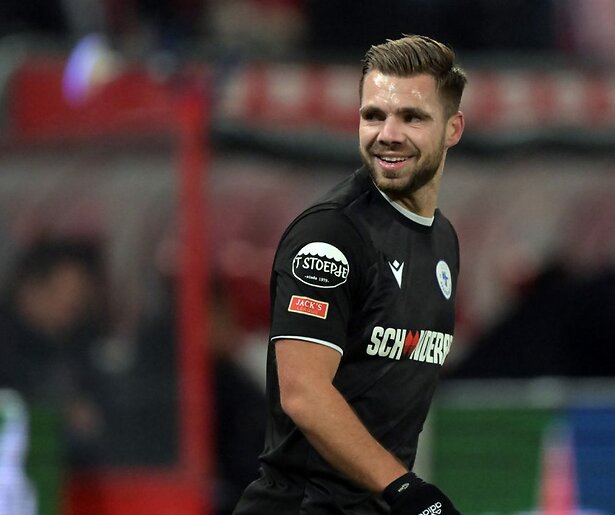 Spakenburg hoopt op nieuwe stunt in strijd om de TOTO KNVB Beker