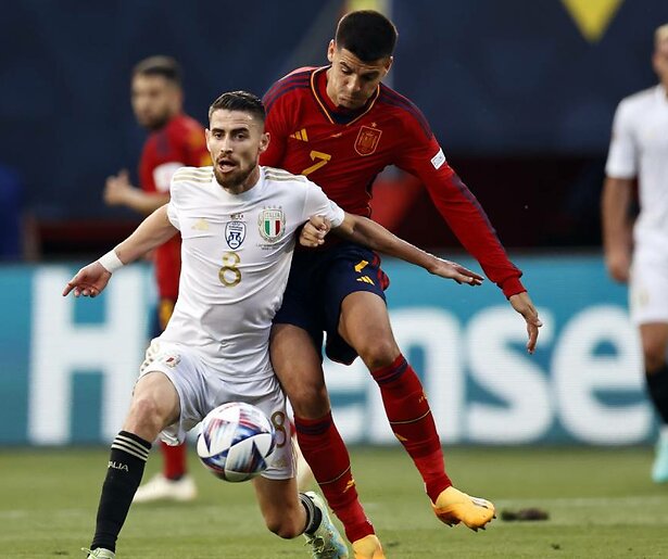 Grootmachten Spanje en Italië strijden tegen elkaar voor groepswinst in poule B