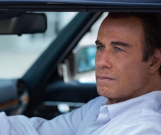 John Travolta’s carrière zinkt dieper en dieper in Speed Kills