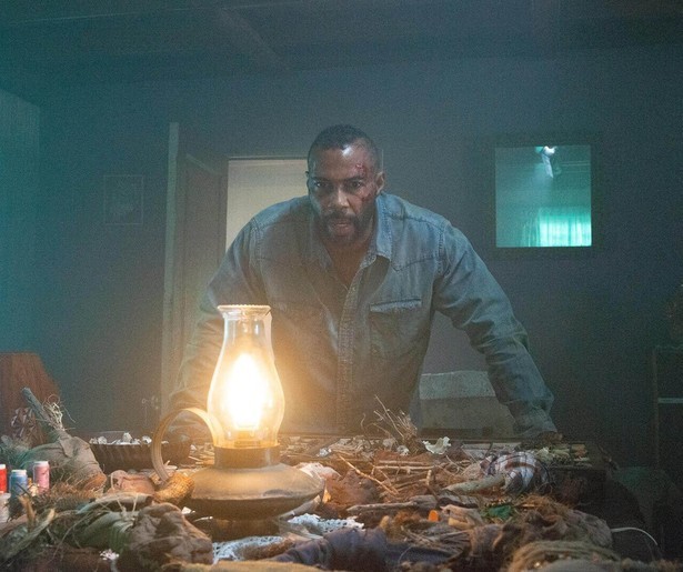 Omari Hardwick is getuige van heel wat nare praktijken in Spell op Paramount Network