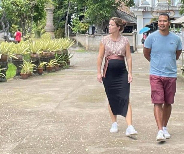 Tim is op zoek naar zijn biologische moeder in Spoorloos