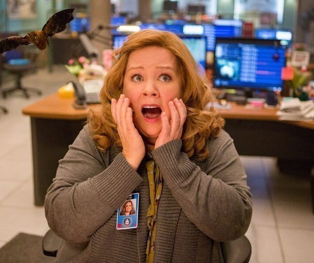 Melissa McCarthy ruilt haar bureaustoel in voor een spionageklus in Spy