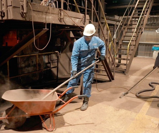 Regiojournalist Bart Vuijk doet een boekje open over Tata Steel