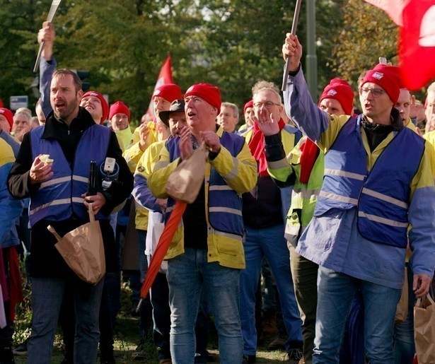 Grote zorgen om de vervuilende cokesfabriek van Tata Steel