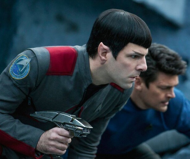 De bemanning van de Enterprise belandt in een valstrik in Star Trek Beyond