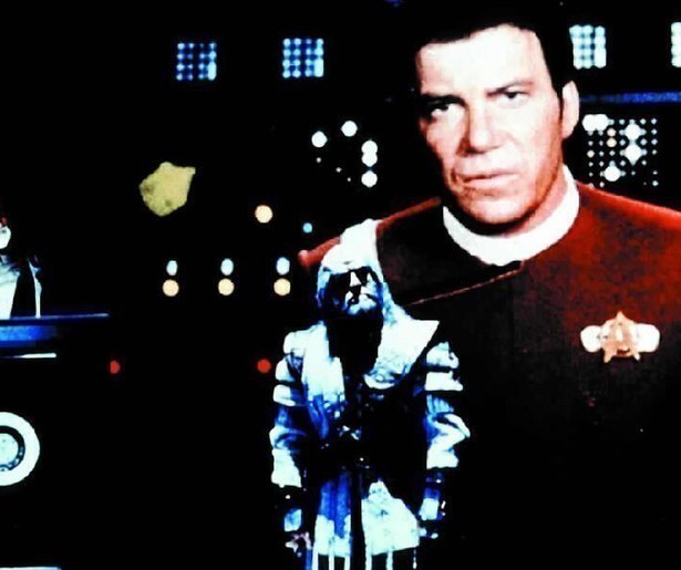 William Shatner en zijn bemanning staan voor een raadsel