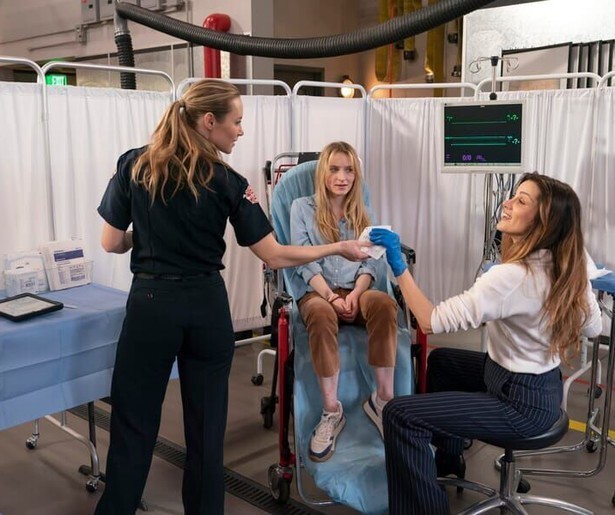 Iedereen moet weer in lockdown in nieuwe aflevering Station 19