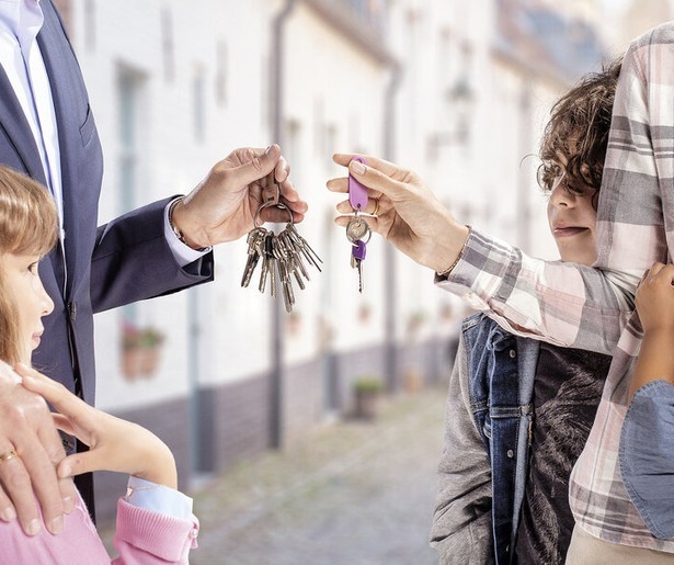 Een vet weekbudget en paarden in Steenrijk, Straatarm