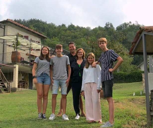 Van Piemonte tot Nijswiller in Steenrijk, Straatarm