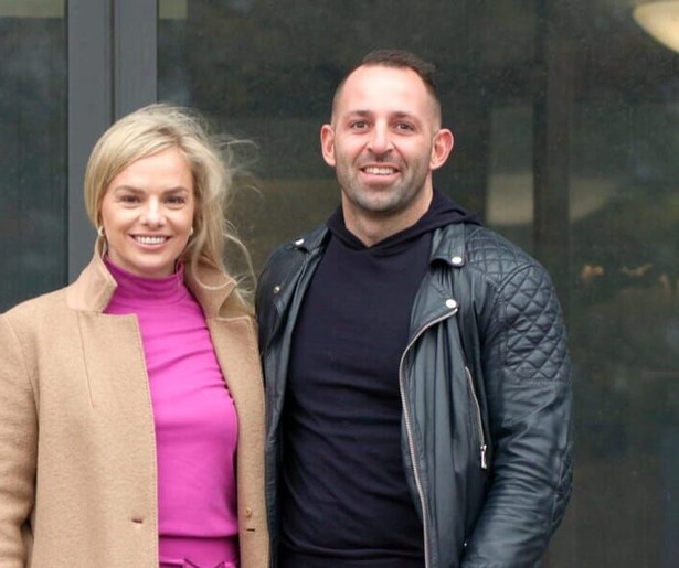 Angelique krijgt door Alice en Kevin voor even het leven van haar dromen in Steenrijk, Straatarm