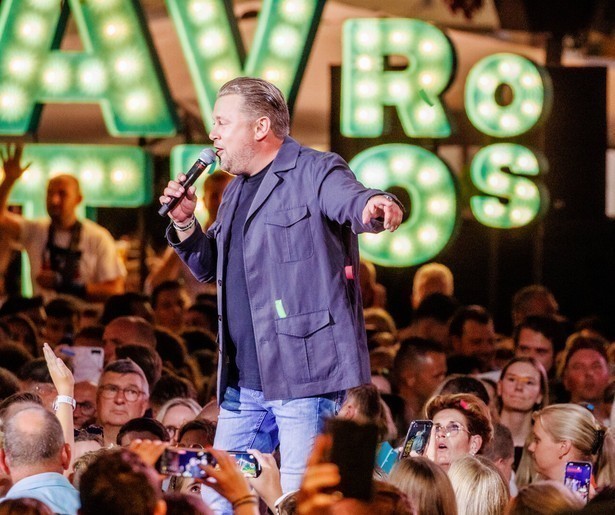 Nog een keer genieten van de Hollandse hits in slotaflevering Sterren Muziekfeest op het Plein