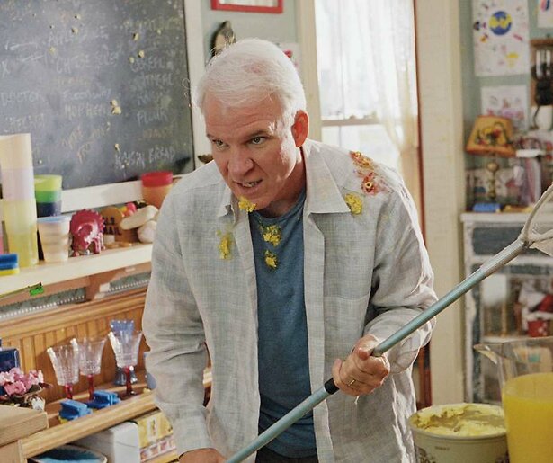 Steve Martin en Bonnie Hunt proberen twaalf kinderen onder controle te houden in Cheaper by the Dozen