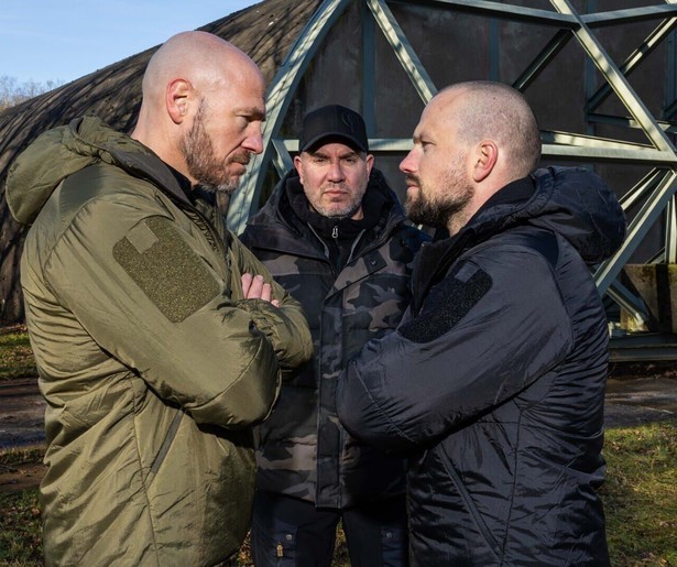 Jeroen van Koningsbrugge zorgt voor een vleugje humor in Strijders