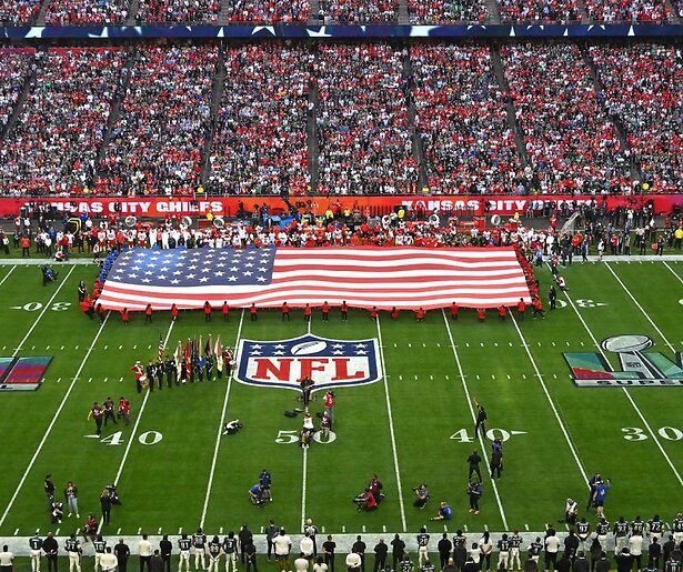 Op welke zender kun je dit weekend live de Super Bowl 2024 zien?