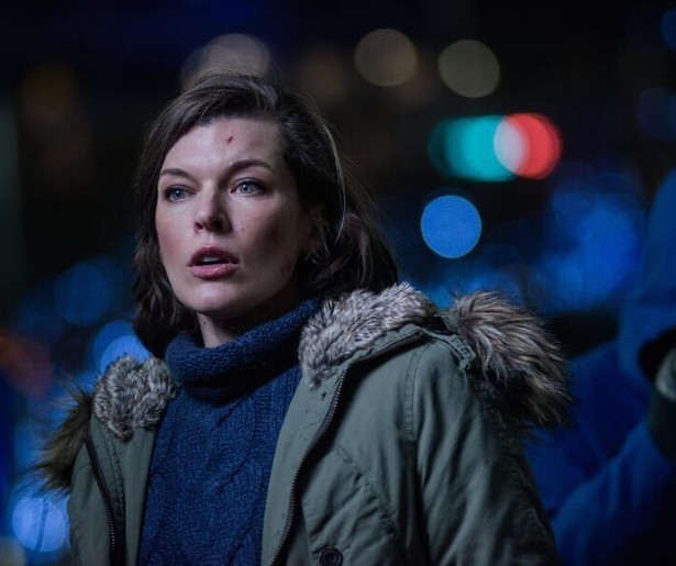 Milla Jovovich heeft het aan de stok met James Bond in Survivor