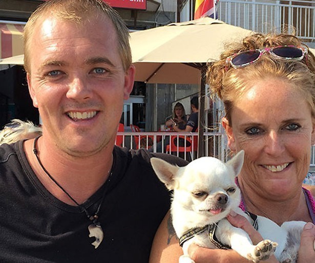 De strandtent van Sylvia en Nico in Ik vertrek