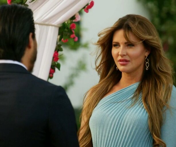 Sylvia Geersen geeft haar laatste roos weg in De Bachelorette