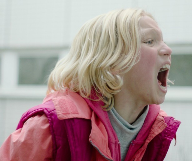 Wie kan voor de onhandelbare Benni zorgen in System Crasher?