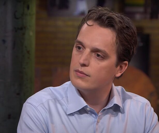 Sywert van Lienden vertelt zijn kant van het verhaal in slot Het Mondkapjesgoud