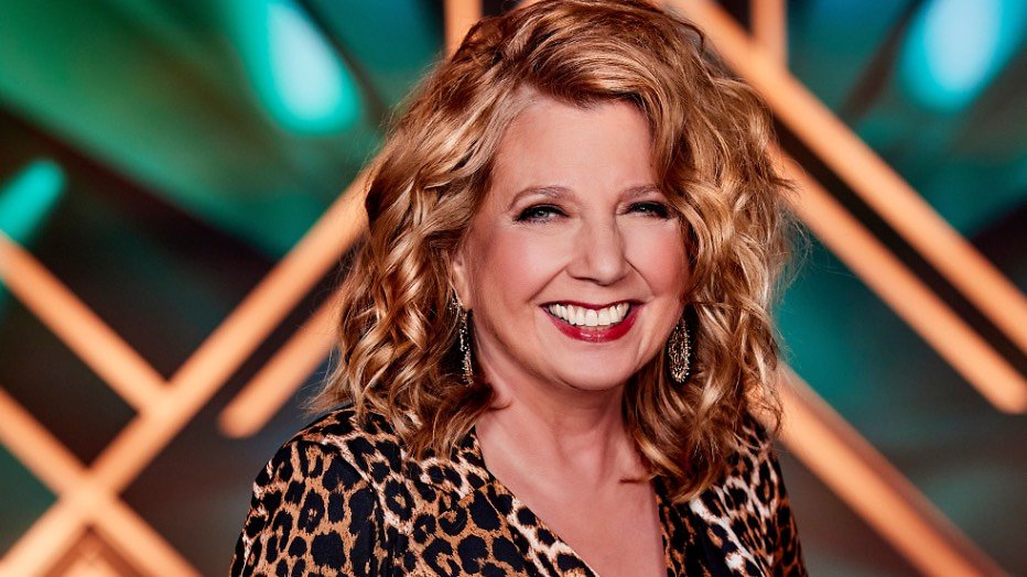 Loretta Schrijver The Masked Singer Loretta Schrijver The Masked Singer