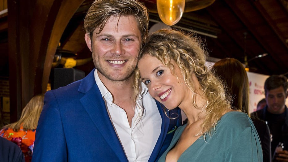 Tim Douwsma en vriendin Elske krijgen een zoon Tim Douwsma en vriendin Elske krijgen een zoon