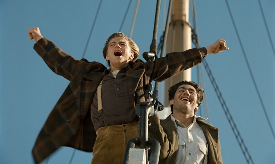 Leonardo DiCaprio is op Kate Winslet Leonardo DiCaprio is op Kate Winslet