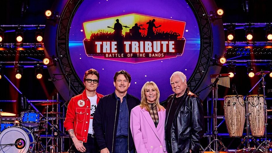 Spike, Johnny de Mol, Angela Groothuizen en Cesar Zuiderwijk